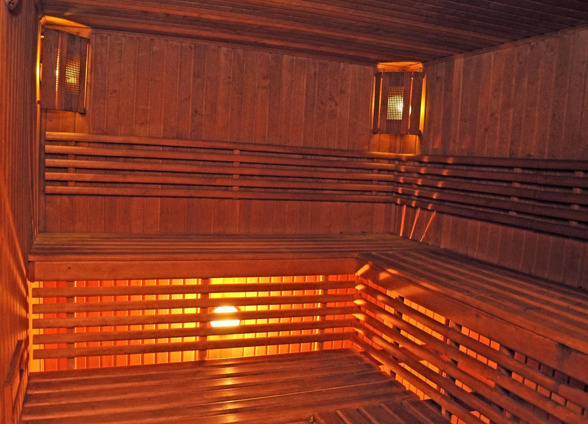 Casablanca Hotel Kalush Εξωτερικό φωτογραφία