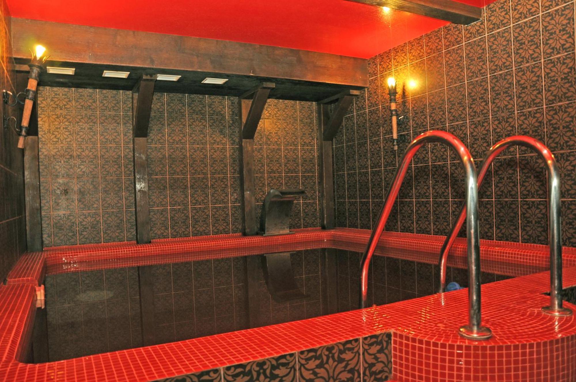 Casablanca Hotel Kalush Εξωτερικό φωτογραφία